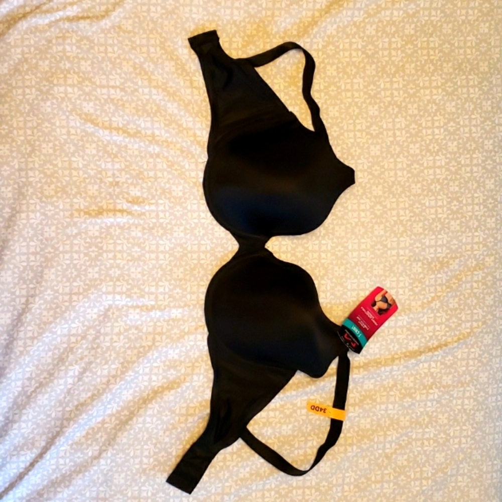 Brand New Maidenform Bra